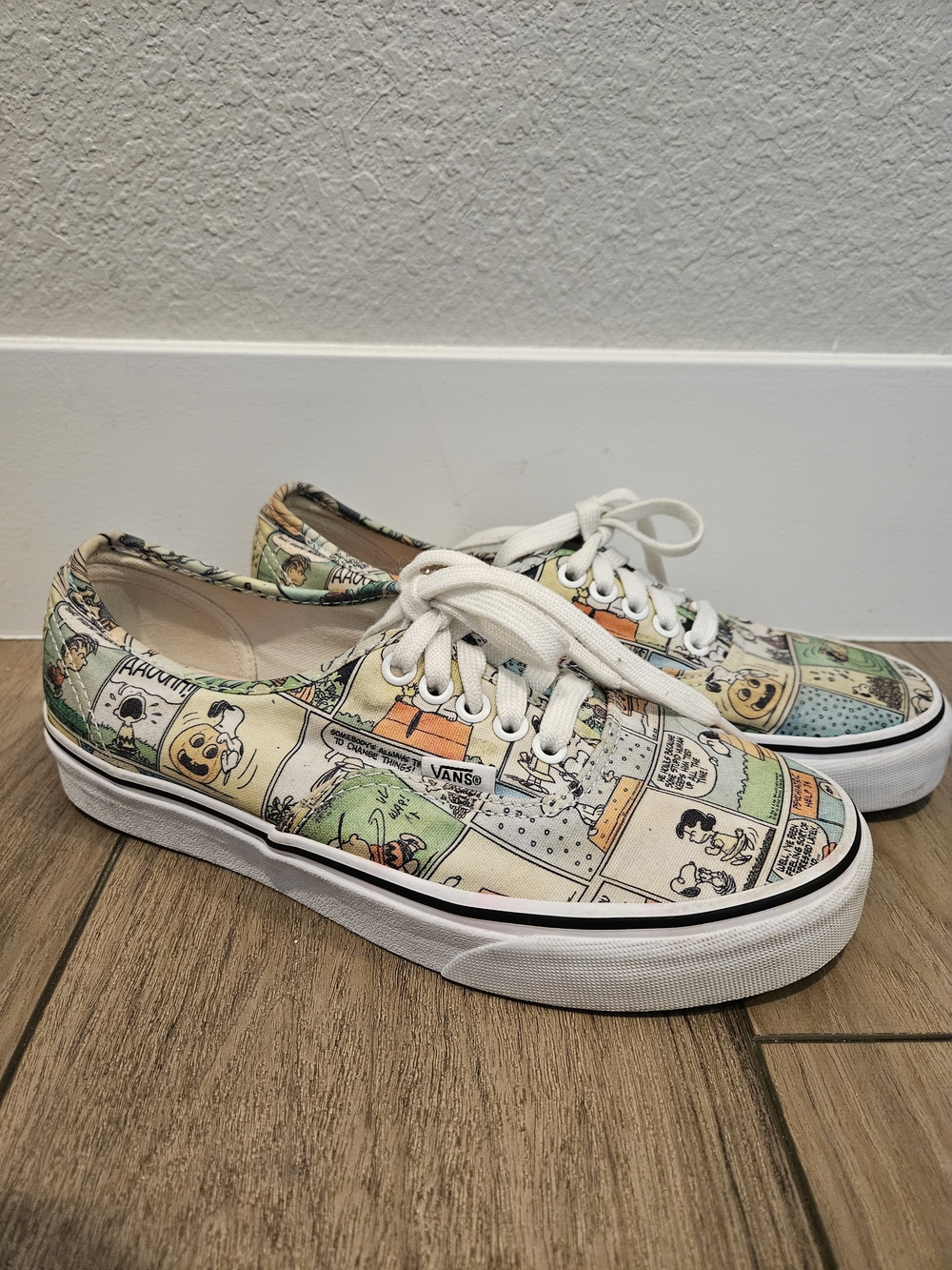 Vans x Peanuts Authentic Comics 2017 Snoopy Charlie Brown Shoes M7 W8.5 Rare
